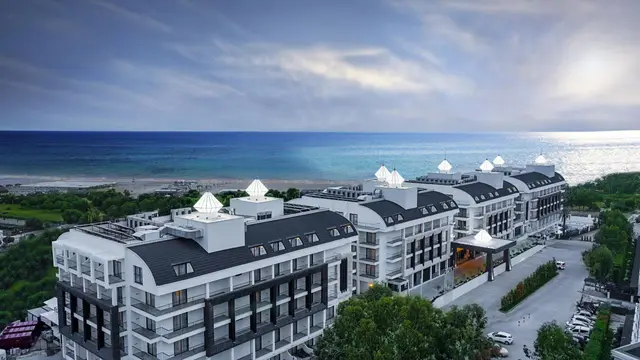 Diamond De Luxe Hotel