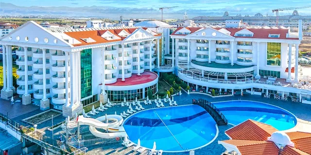 Roma Beach Resort